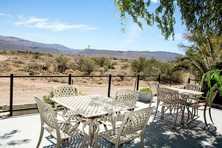 Cape Karoo Guesthouse Beaufort West - Overnight Accommodation